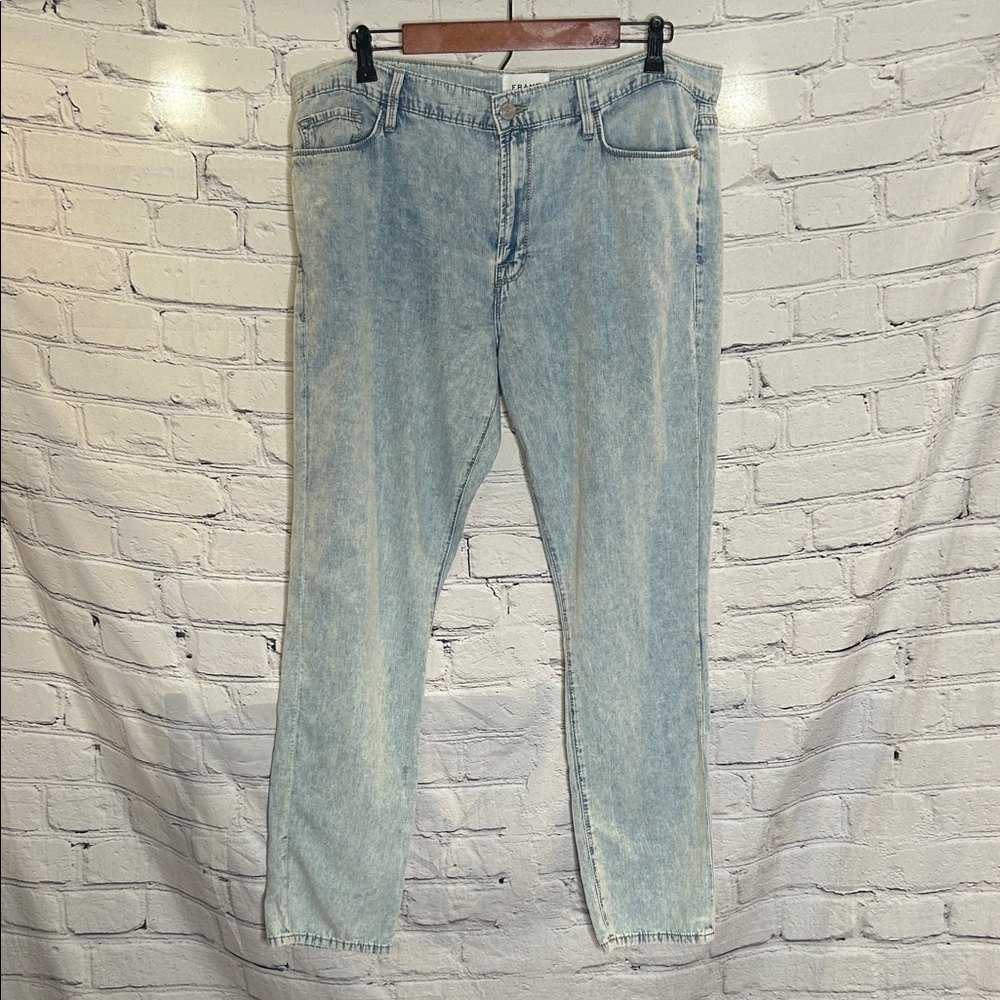 Frame Light Blue Denim Jeans Size 32 Excellent Condition